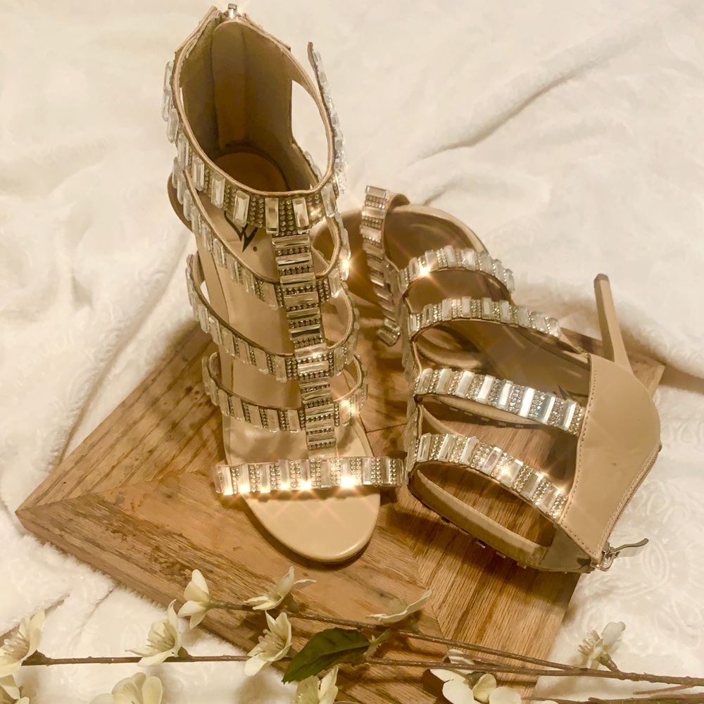 Windsor size 6 sparkle heels